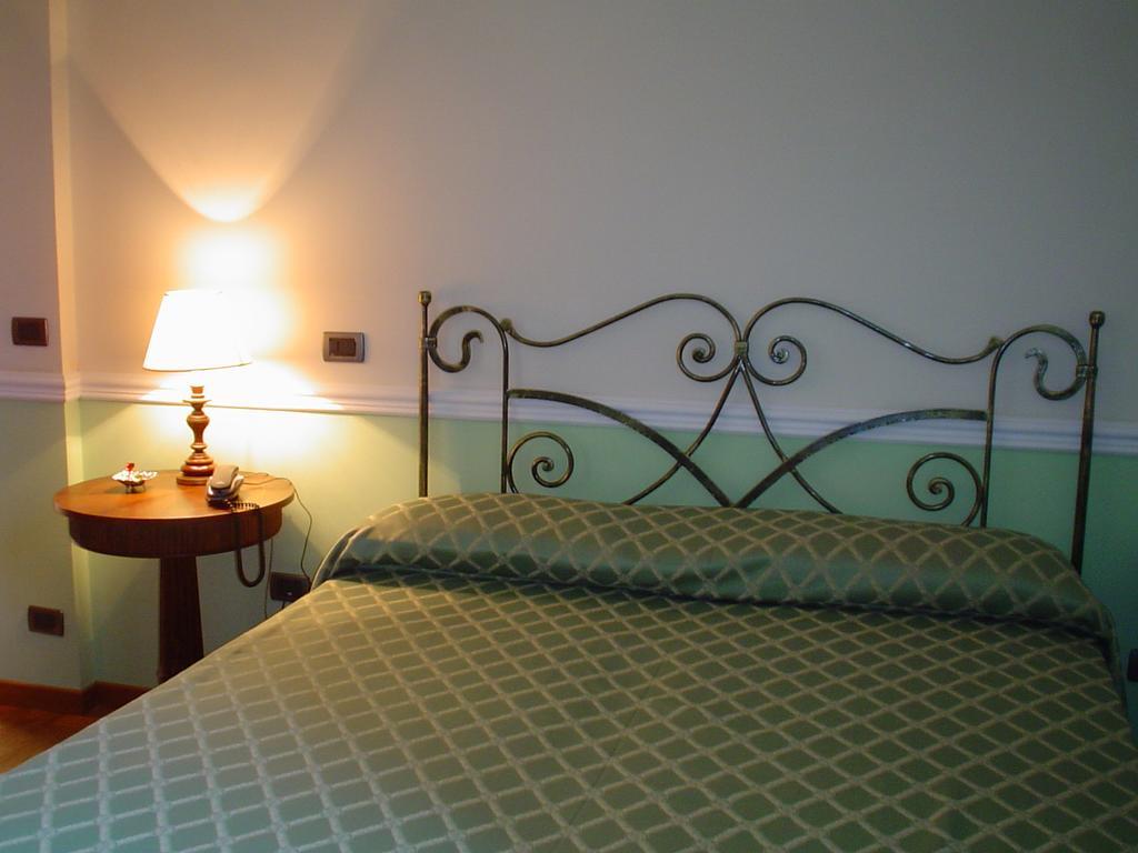Petit Chateau Montecatini Terme Ngoại thất bức ảnh